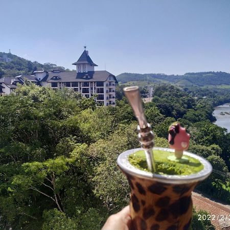 Melhor Vista E Localizacao Nas Termas ปิราตูบา ภายนอก รูปภาพ